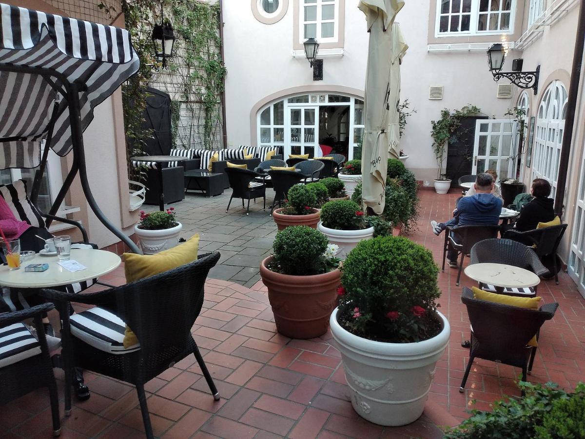 Hotel Livadic Samobor Luaran gambar