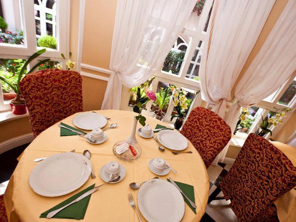 Hotel Livadic Samobor Luaran gambar