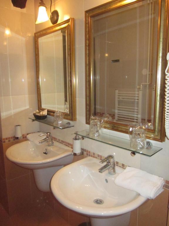 Hotel Livadic Samobor Luaran gambar